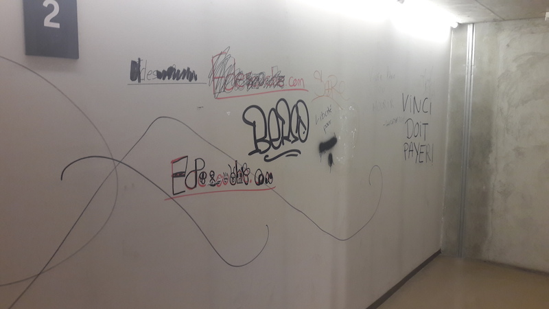 Décoration des couloirs.
